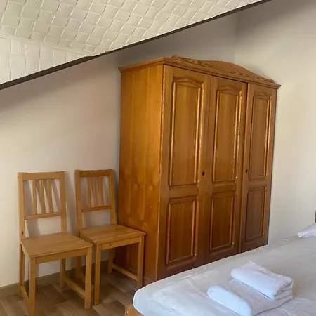 Willa Karat - Economy Guest house